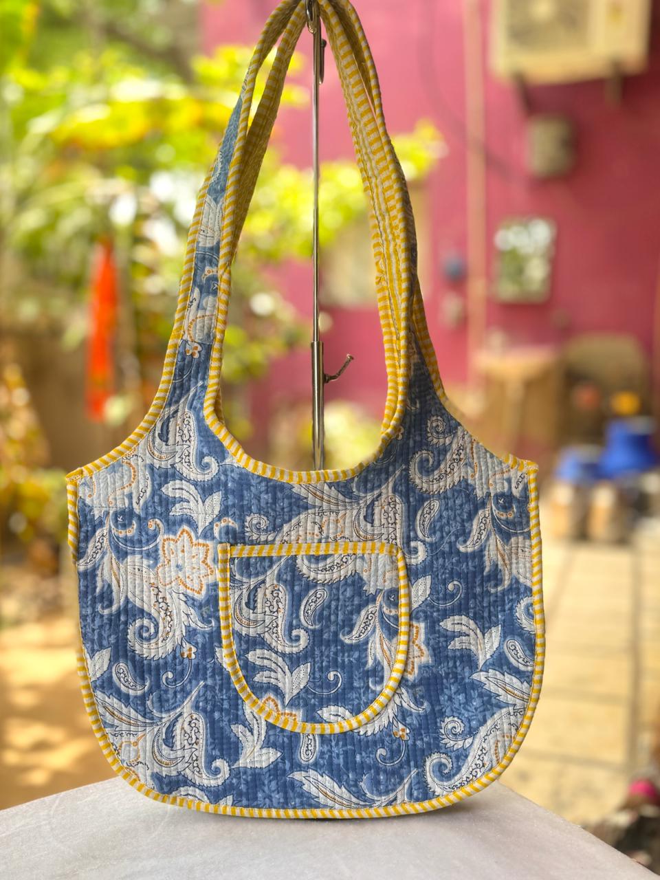 Blue Floral Printed Round Tote Bag